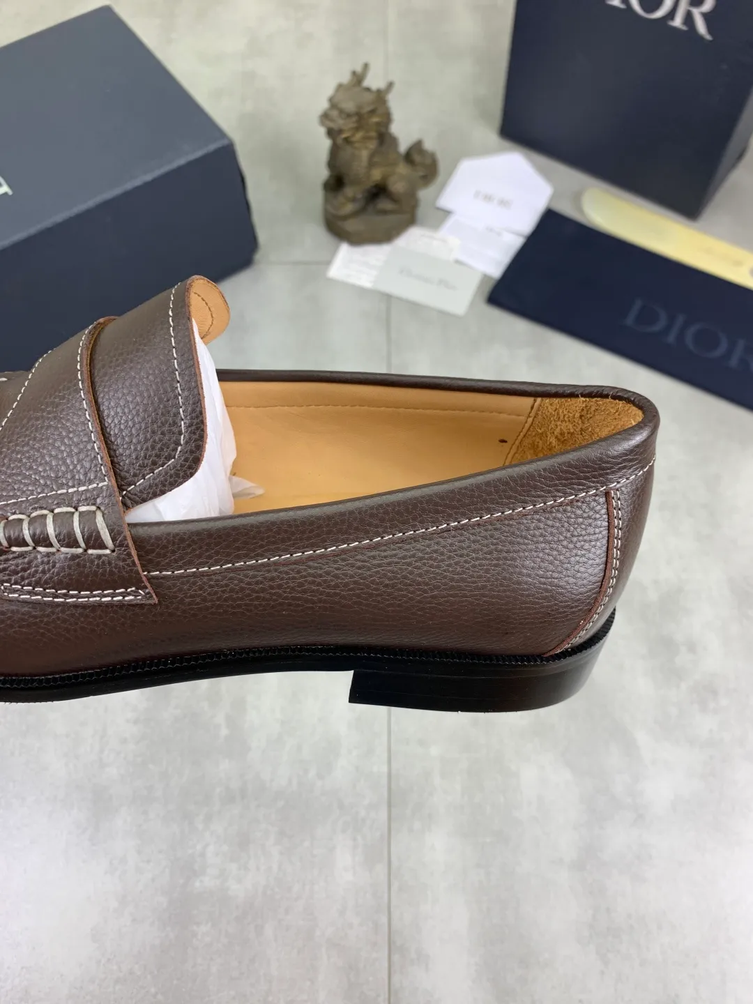 Men's men's shoes 💰P560 new style 💰high version 💎💎💎Dior original version! Top Italian purchasing agent! Men's business casual leather shoes, original imported pebbled calfskin upper, ultimate texture, gentlemanly style, imported water-dyed cowhide inside, top-quality original Italian rubber outsole, first-class workmanship, top quality! Size: 39-44 (45 customized) 3️⃣ colors available